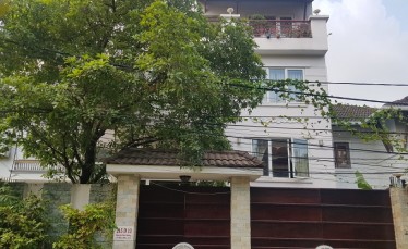 Biệt thự Thảo Điền khu 215 Nguyễn Văn Hưởng liền kề trường Quốc tế Anh